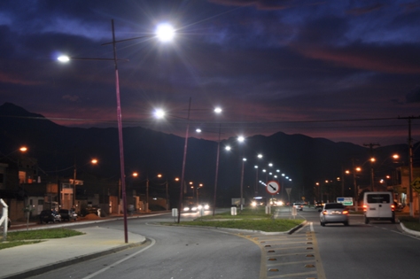 Iluminação e infraestrutura da Avenida Francisco Fortes Filho serão entregues à população nesta sexta 