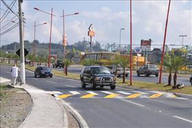 Redutor de velocidade na entrada do município aumenta segurança de pedestres