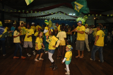 Copa é na Avenida: Prefeitura organiza grande festa para jogos do Brasil
