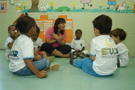 Monitoras e Educadoras de creche participam de Semana de Formação