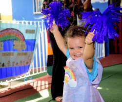 DIA DAS CRIANÇAS É COMEMORADO COM FESTA E COMBATE AO TRABALHO INFANTIL