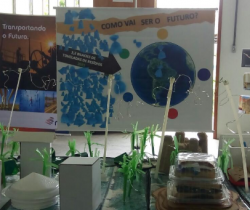 EXPOSIÇÃO MOSTRA IMPORTÂNCIA DA COLETA SELETIVA