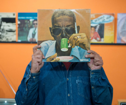 VOZES NEGRAS DÃO O TOM DO PROJETO ARTE NA CAPA NO MÊS DE NOVEMBRO