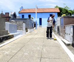 PREFEITURA PREPARA CEMITÉRIO MUNICIPAL PARA DIA DE FINADOS