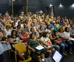 CEDUR REALIZA ASSEMBLEIA PARA MONITORAR PLANO MUNICIPAL DE EDUCAÇÃO