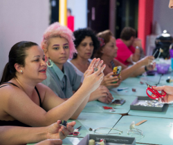 MAM RESENDE OFERECE OFICINAS GRATUITAS COM TEMA DA EXPOSIÇÃO ‘ARTE RECICLA’