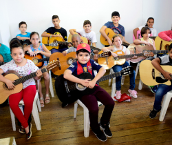 INSCRIÇÕES PARA CURSOS DE INICIAÇÃO EM MÚSICA ESTÃO ABERTAS A PARTIR DESTA SEGUNDA