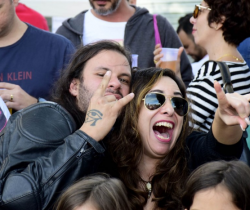 MÚSICA NA FEIRA FECHA MÊS DEDICADO AO ROCK COM BANDAS LOCAIS EM ALTA