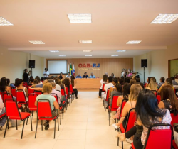 SEMINÁRIO DIVULGA “DOSSIÊ MULHER 2019” NO AUDITÓRIO DA OAB RESENDE