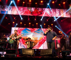 APÓS CLÁSSICOS ROMÂNTICOS DOS SERTANEJOS ‘CÉSAR MENOTTI & FABIANO’, MC KEVIN O CHRIS PROMETE SACUDIR A EXAPICOR 2019 NESTE DOMINGO