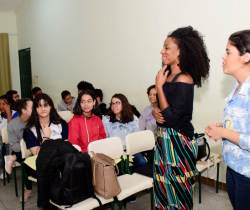 PROGRAMA SAÚDE NA ESCOLA REALIZA AÇÃO SOBRE ‘OUTUBRO ROSA’ NO CIEP 347 – DOUTOR JORGE MIGUEL JAYME