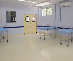 SALAS VERMELHA E AMARELA DO HOSPITAL DE EMERGÊNCIA SÃO ENTREGUES REFORMADAS