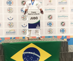 ALUNA DA E.M. NOEL DE CARVALHO É OURO NO CAMPEONATO PAN-AMERICANO EM GUADALAJARA-MÉXICO
