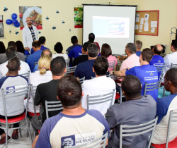 PREFEITURA COMEMORA ‘NOVEMBRO AZUL’ COM ATIVIDADES NAS UNIDADES DE SAÚDE E TENDA INFORMATIVA NO PÁTIO