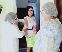 CAMPANHA CONTRA A INFLUENZA JÁ IMUNIZOU QUASE 8 MIL PESSOAS EM RESENDE