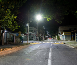 PREFEITURA DE RESENDE JÁ INSTALOU 10.700 LÂMPADAS DE LED EM DIVERSOS LOCAIS