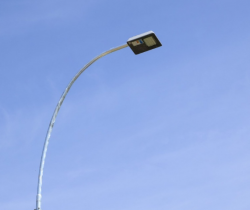 ENGENHEIRO PASSOS RECEBE NOVA ILUMINAÇÃO DE LED