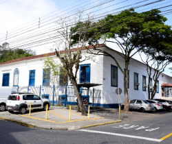 SANTA CASA DE MISERICÓRDIA DE RESENDE RECEBE NOVO APARELHO DE RAIO-X PORTÁTIL
