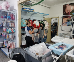 PREFEITURA DE RESENDE INTENSIFICA FISCALIZAÇÃO NOS CENTROS COMERCIAIS DURANTE HORÁRIO ESTENDIDO DE FIM DE ANO