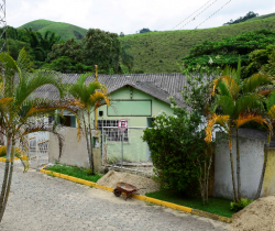 PREFEITURA PROMOVE REVITALIZAÇÃO GERAL DA E.M. JOÃO RODRIGUES NO DISTRITO DE FUMAÇA