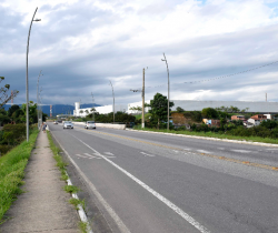 PREFEITURA DE RESENDE REALIZA MANUTENÇÃO NA PONTE DO ACESSO OESTE