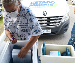 RESENDE RECEBE NOVA REMESSA COM 3.150 DOSES DE VACINA CONTRA A COVID-19
