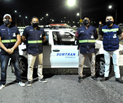 PREFEITURA DE RESENDE REALIZA OPERAÇÃO VISANDO CONSCIENTIZAR MOTOBOYS SOBRE OS CUIDADOS COM O TRÂNSITO