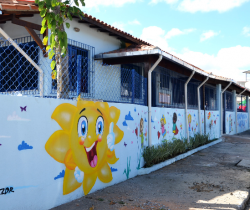 PREFEITURA DE RESENDE ENTREGA CRECHE MUNICIPAL LUZ DO SOL REVITALIZADA, EM CERIMÔNIA SIMBÓLICA, NESTA SEXTA-FEIRA, DIA 03