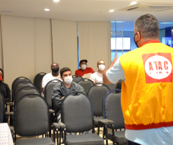 PREFEITURA REALIZA CURSO DE BRIGADA VOLUNTÁRIA DE INCÊNDIO PARA PROFISSIONAIS DO HOSPITAL DE EMERGÊNCIA E UPA