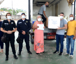 NOVAS DOSES DE VACINA CONTRA A COVID-19 SÃO ENTREGUES PARA RESENDE, NESTE SÁBADO, DIA 25