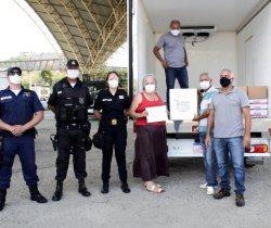 RESENDE RECEBE REMESSA COM 2.622 DOSES DE VACINAS CONTRA A COVID-19