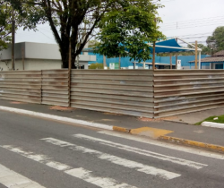 RESENDE INICIA OBRAS DA PRIMEIRA FARMÁCIA PÚBLICA VETERINÁRIA DO PAÍS