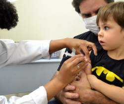 CAMPANHA NACIONAL DE MULTIVACINAÇÃO É PRORROGADA ATÉ DIA 30 DE NOVEMBRO 