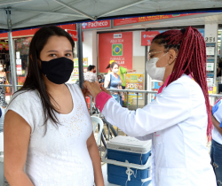 RESENDE PROMOVE VACINAÇÃO CONTRA COVID-19 NESTE FIM DE SEMANA, DIAS 18 E 19, EM DOIS LOCAIS