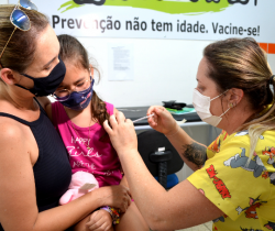 RESENDE VACINA CRIANÇAS DE 11 ANOS E DE 5 A 11 ANOS COM COMORBIDADE, DEFICIÊNCIA PERMANENTE OU AUTISMO