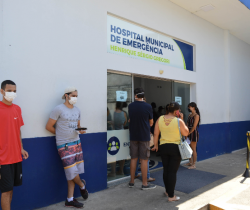 DEVIDO AO AUMENTO DE CASOS DE COVID-19, RESENDE AMPLIA LABORATÓRIO DE TESTAGEM DA TENDA DE SÍNDROMES GRIPAIS DO HOSPITAL EMERGÊNCIA