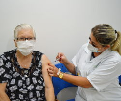 RESENDE DIVULGA CALENDÁRIO DE VACINAÇÃO CONTRA COVID-19 PARA ESSA SEMANA