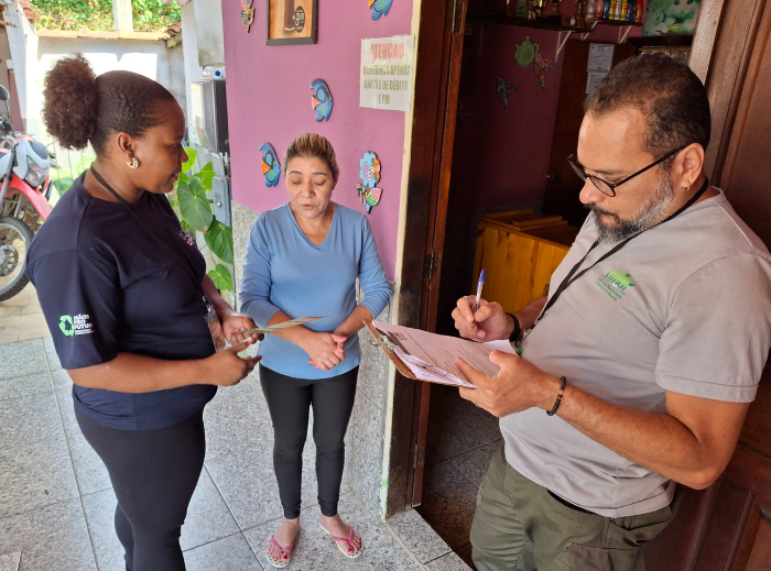 AGÊNCIA DO MEIO AMBIENTE DE RESENDE PROMOVE AÇÃO EDUCATIVA SOBRE USO DO PEV EM VISCONDE DE MAUÁ