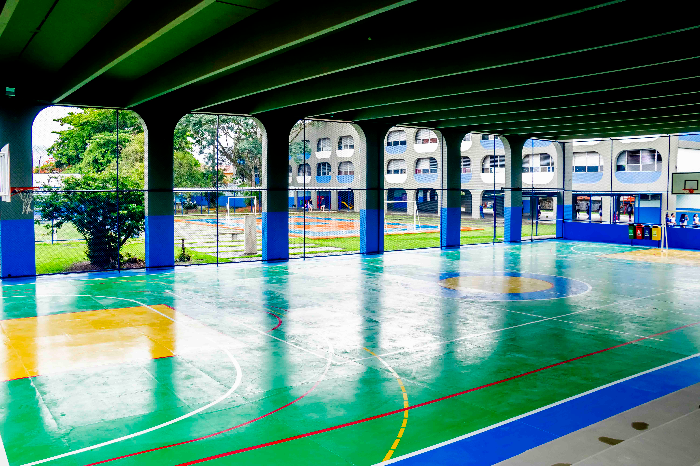 PREFEITURA DE RESENDE ENTREGA OBRAS DE REVITALIZAÇÃO DA QUADRA DA ESCOLA MUNICIPAL GERALDO DA CUNHA RODRIGUES