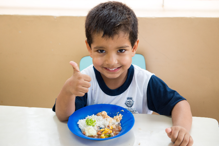 PREFEITURA DE RESENDE ABRE NOVO EDITAL PARA ATENDER O PROGRAMA NACIONAL DE ALIMENTAÇÃO ESCOLAR