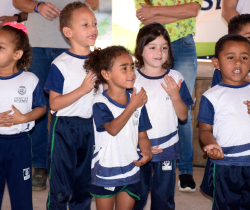 EDUCAÇÃO DE RESENDE RECEBE SELO OURO DO PROGRAMA COMPROMISSO NACIONAL CRIANÇA ALFABETIZADA (CNCA)