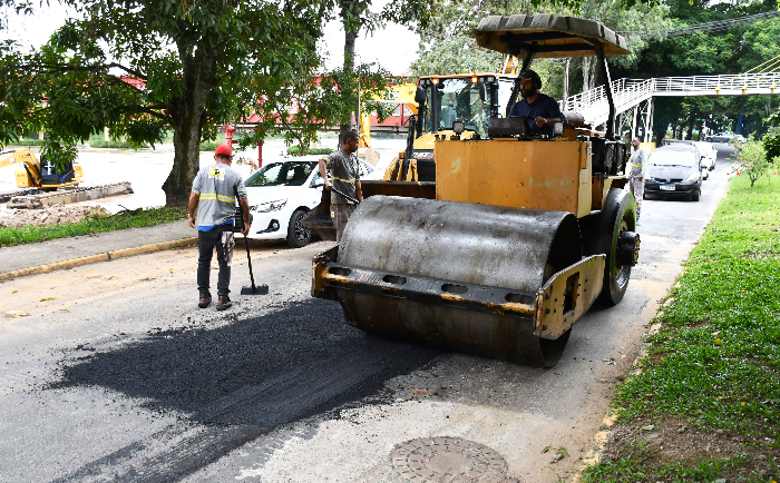 PREFEITURA DE RESENDE RETOMA ATIVIDADES DA OPERAÇÃO TAPA-BURACO