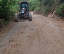 ESTRADAS RURAIS: PREFEITURA DE RESENDE SEGUE TRABALHO DE MANUTENÇÃO DAS VIAS PRINCIPAIS 