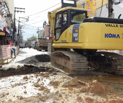 PREFEITURA DE RESENDE DÁ CONTINUIDADE ÀS OBRAS DE DRENAGEM NO BAIRRO CAMPOS ELÍSEOS