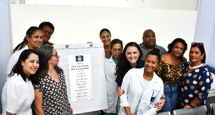 RESENDE INAUGURA CENTRO DE ESTUDOS BENITO ALLEX GAMA NO HOSPITAL MUNICIPAL DE EMERGÊNCIA