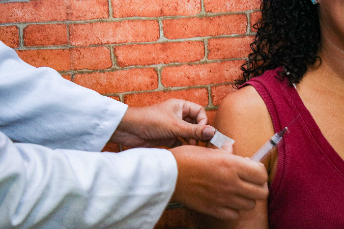 VACINAÇÃO CONTRA A GRIPE É AMPLIADA PARA TODA A POPULAÇÃO A PARTIR DOS 6 MESES EM RESENDE
