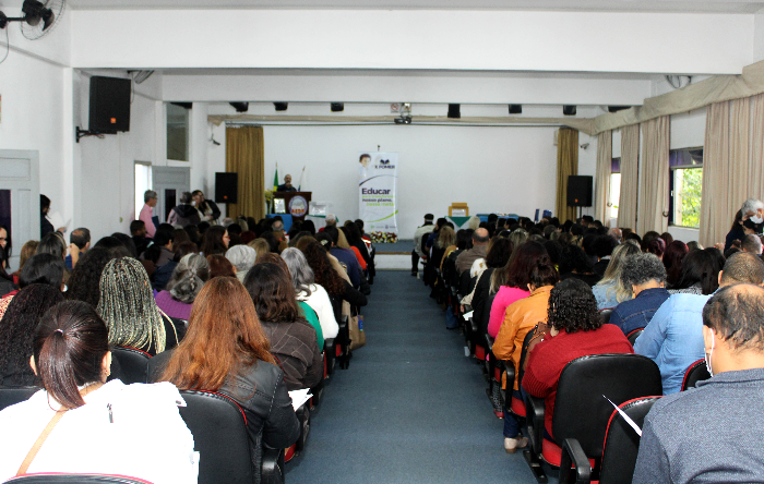 XI FÓRUM MUNICIPAL DE EDUCAÇÃO DE RESENDE APRESENTA RESULTADOS E DISCUTE NOVAS AÇÕES DE PLANEJAMENTO EDUCACIONAL PARA A REDE DE ENSINO