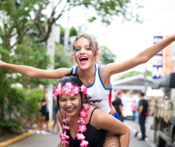 PODCAST “CARNAVAL EM FOCO” DESBRAVA O CARNAVAL DE RESENDE 
