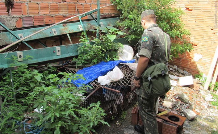 Duas toneladas de entulho recolhidos na Cidade Alegria
