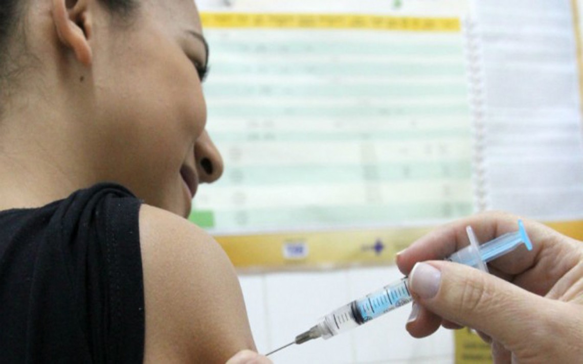 Resende inicia vacinação contra gripe Influenza